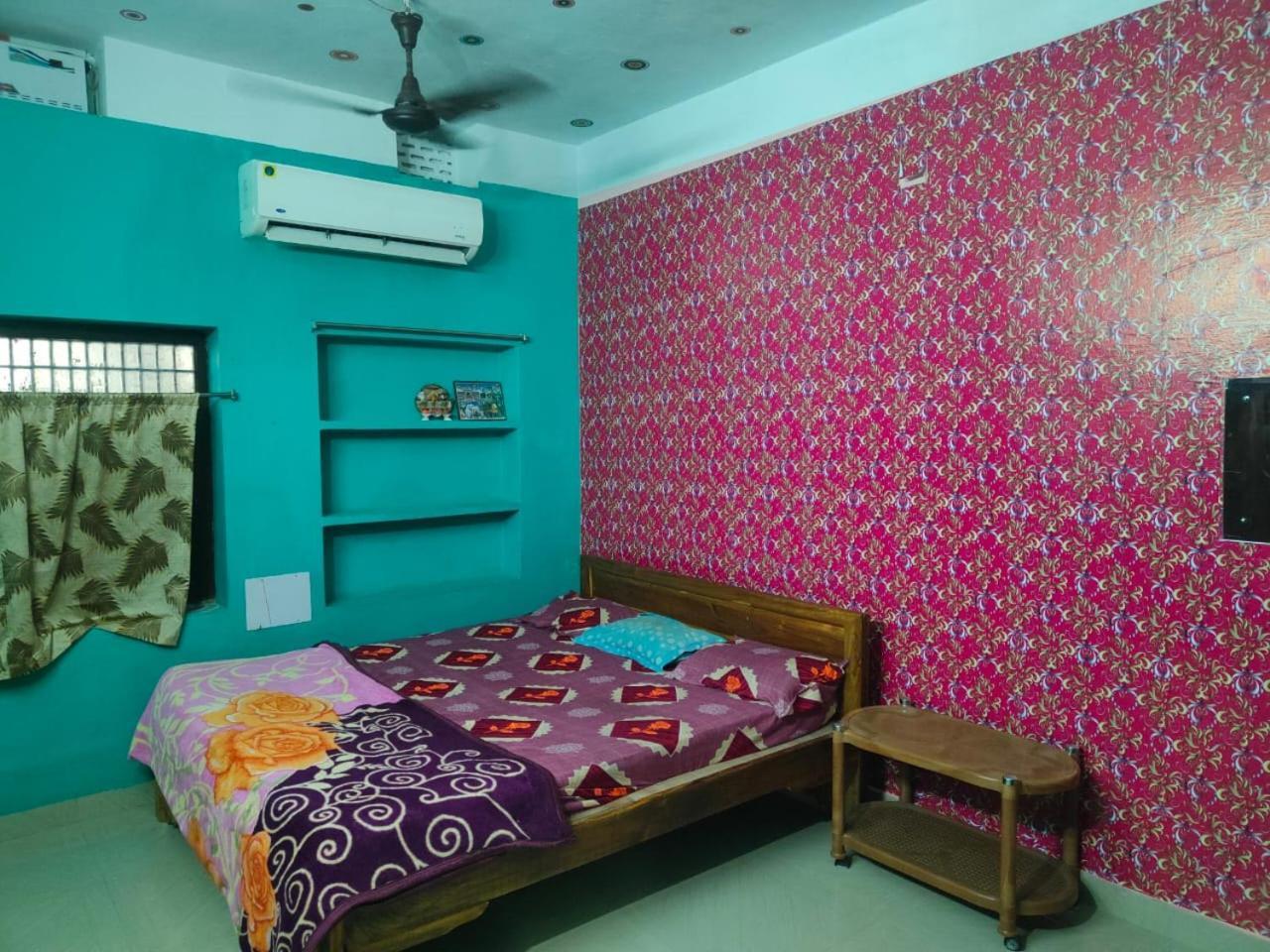 Jharana Guest House ปูรี ภายนอก รูปภาพ